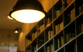 Bookshop - Λεπτομέρεια 2