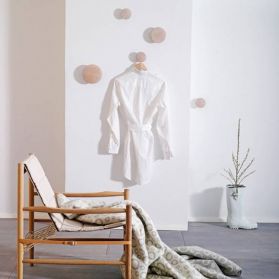 Dots - Room
